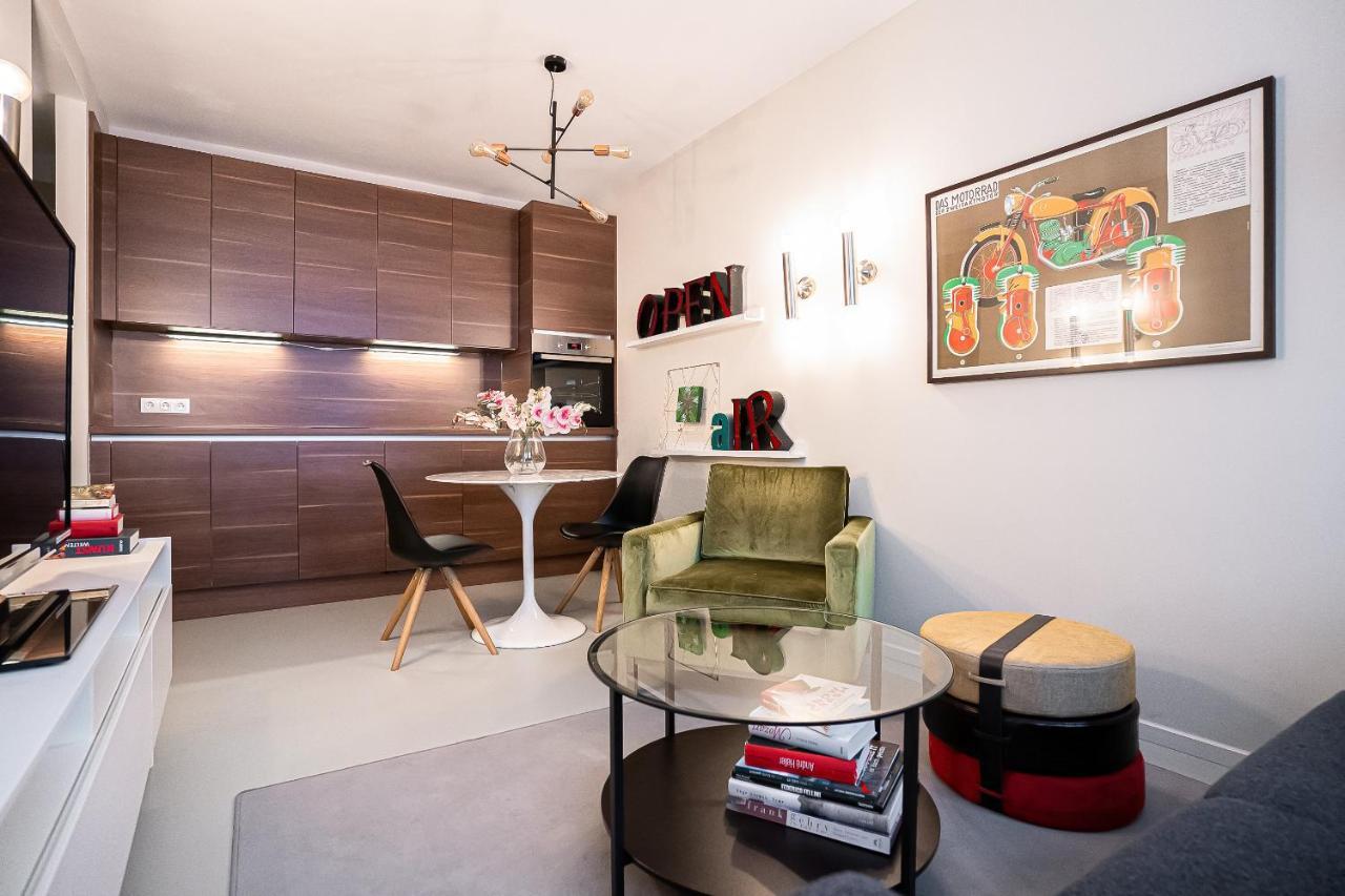 Heymi Apartments Mondschein Vienne Chambre photo