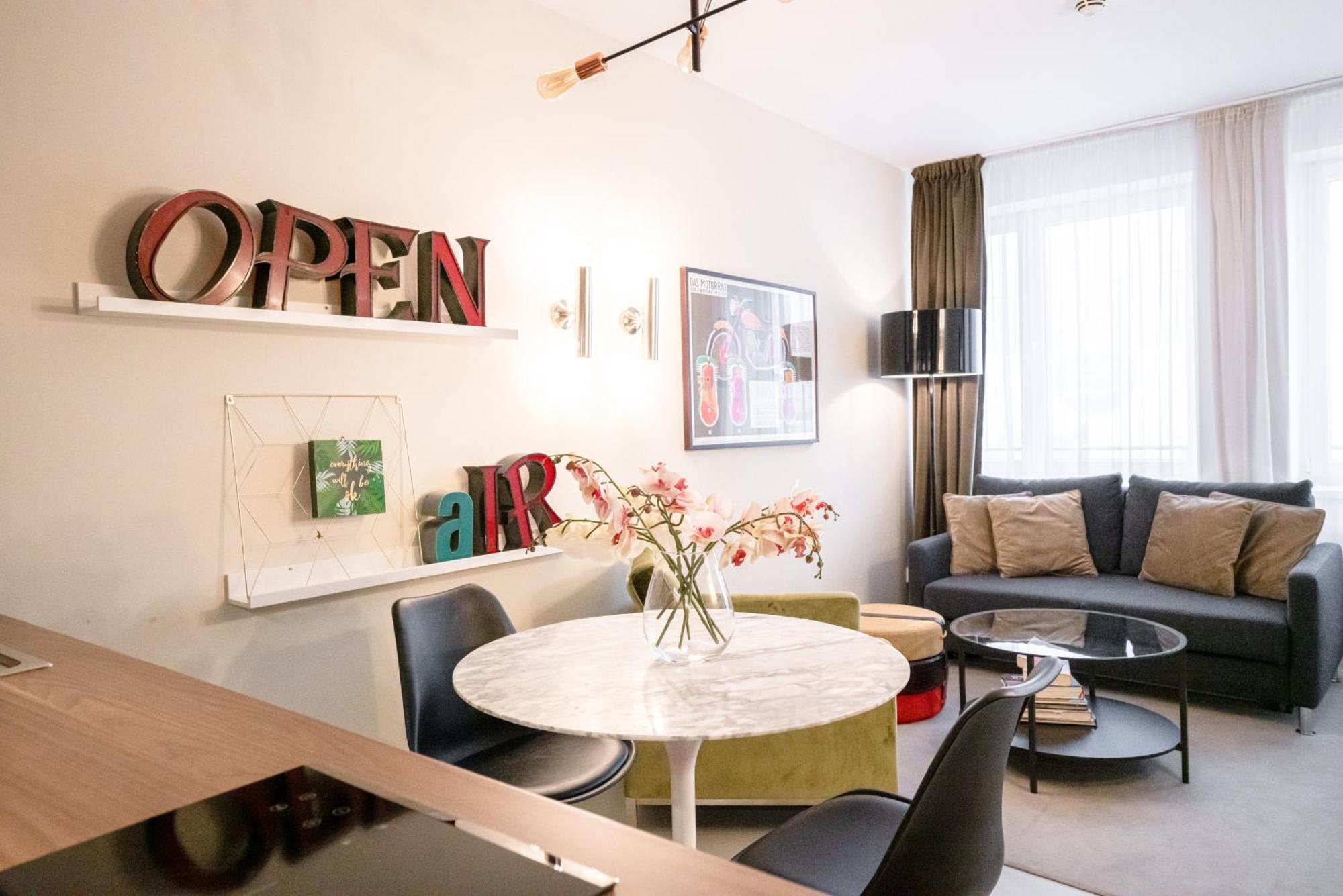 Heymi Apartments Mondschein Vienne Chambre photo